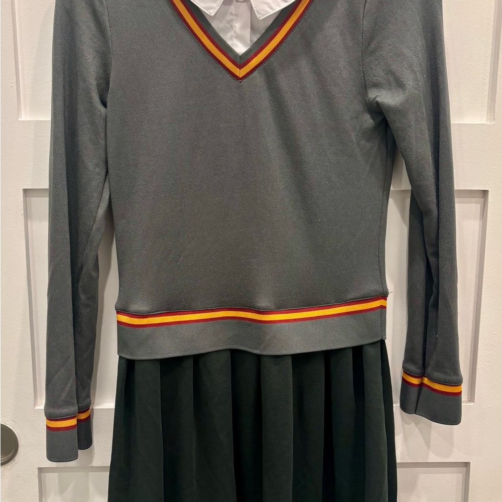 Warner Bros. Harry Potter Black and Gray Hogwarts Dress